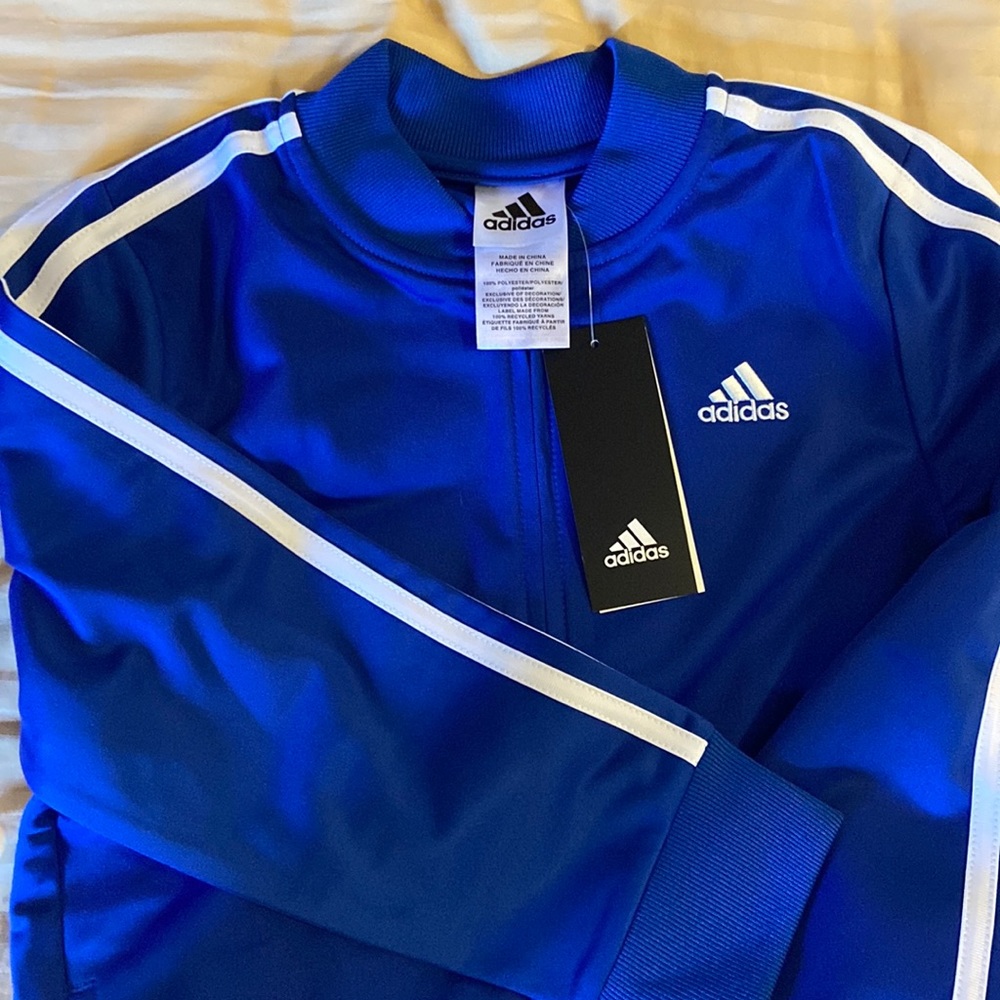 Kids size 7 Adidas track suit